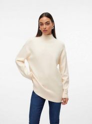 Vero Moda Sweter "Gold" w kolorze kremowym rozmiar: XS. Brązowe swetry Vero Moda, xs, bez wzorów, ze splotem, bez ramiączek. Za 79.21 zł.