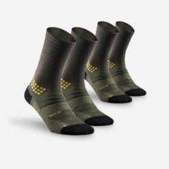 Skarpety turystyczne Quechua Hike 900 długie x2. Zielone skarpety QUECHUA, bez wzorów, z elastanu. Za 79.99 zł.
