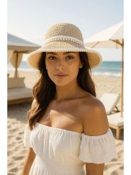 Lucky Bees Kapelusz przeciwsłoneczny w kolorze beżowym rozmiar: onesize. Brązowe kapelusze Lucky Bees, bez wzorów, z materiału. Za 73.99 zł.