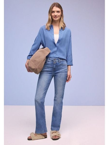 Street One Koszula w kolorze błękitnym rozmiar: 42. Niebieskie koszule Street One, bez wzorów, z lyocellu, street, bez kołnierzyka, bez ramiączek. Za 139.95 zł.