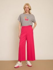 BGN Spodnie w kolorze różowym rozmiar: 38. Różowe spodnie materiałowe BGN, na co dzień, bez wzorów, z materiału. Za 121.99 zł.