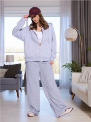 Bluza z kapturem - szary. Szare bluzy Sinsay, l, bez wzorów, z kapturem. W wyprzedaży za 22.99 zł.