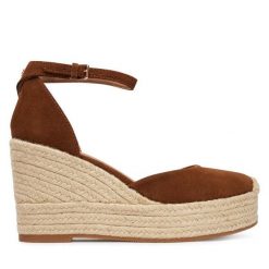 Espadryle BOSS. Brązowe espadryle Boss, bez wzorów, bez obcasa, bez zapięcia. Za 799.99 zł.