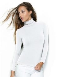 Intimidea Koszulka w kolorze białym rozmiar: M/L. Białe bluzki Intimidea, l, bez wzorów, bez kołnierzyka, bez ramiączek. Za 43.78 zł.