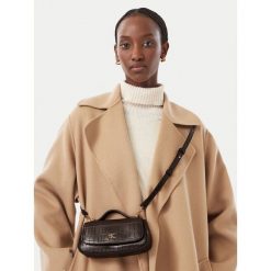 Torebka Calvin Klein. Brązowe torebki klasyczne Calvin Klein, bez wzorów, bez dodatków. Za 449.99 zł.