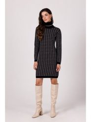 Be Wear Dzianinowa sukienka w kolorze czarnym rozmiar: L/XL. Czarne sukienki Be Wear, l, bez wzorów, z dzianiny, bez kołnierzyka, bez ramiączek, mini. Za 265.45 zł.