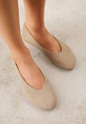 Zielone Balerinki z Imitacji Zamszu w Stylu Basic Saraphiele. Zielone baleriny Renee, bez wzorów, z jeansu, bez obcasa. Za 74.99 zł.