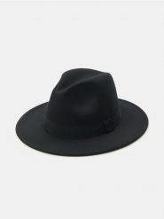 Kapelusz z ozobną wstążką - czarny. Czarne kapelusze Sinsay, bez wzorów. Za 25.99 zł.