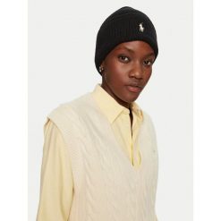 Czapka Polo Ralph Lauren. Czarne czapki Polo Ralph Lauren, bez wzorów. Za 449.99 zł.