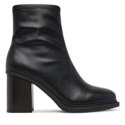 Botki Aldo. Czarne botki Aldo, bez wzorów, bez obcasa, na słupku, bez zapięcia. Za 529.99 zł.