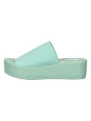 Steve Madden Klapki w kolorze zielonym rozmiar: 37. Zielone klapki Steve Madden, bez wzorów, z otwartym noskiem, bez obcasa. Za 114.44 zł.