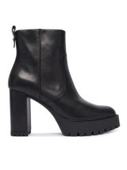 PINKO Botki Clara 01 SD0577P001 Czarny. Czarne botki Pinko, bez wzorów, ze skóry, bez obcasa, na słupku, bez zapięcia. Za 1,399.00 zł.