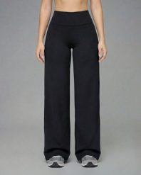 Legginsy Straight Softform™ - Czarny. Czarne legginsy JOY STUDIO, l, bez wzorów, z materiału, z podwyższonym stanem, długie. Za 256.00 zł.
