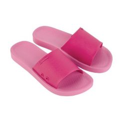 Klapki damskie obuwie plażowe Ipanema Classic Slide Fem. Czerwone klapki Ipanema, bez wzorów, bez obcasa. Za 109.47 zł.
