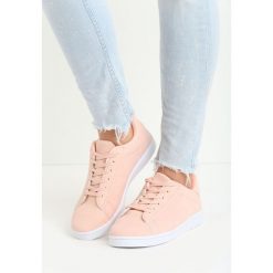 Różowe Buty Sportowe Relaxation. Czerwone obuwie sportowe Born2be, z materiału, bez zapięcia. Za 49.99 zł.