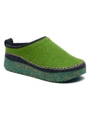 Comfortfusse Kapcie w kolorze zielonym rozmiar: 40. Zielone obuwie domowe Comfortfüße, bez wzorów, z materiału, bez zapięcia. Za 286.95 zł.