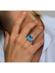 Les Petites Précieuses Srebrny pierścionek z topazem i cyrkonią rozmiar: 56. Szare pierścionki Les Petites Précieuses, z cyrkonią, srebrne. Za 208.99 zł.