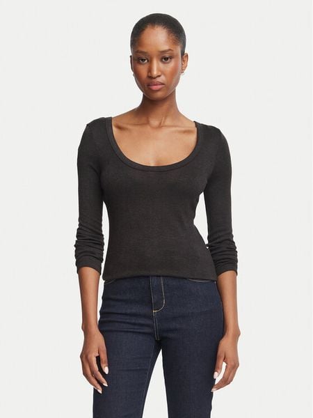 Guess Bluzka W6BP18 K6246 Czarny Regular Fit. Czarne bluzki Guess, xs, z aplikacjami, z syntetyku, bez kołnierzyka, bez ramiączek. Za 214.99 zł.