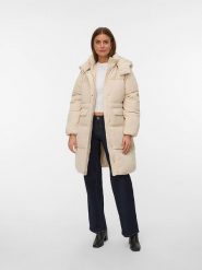 Vero Moda Płaszcz pikowany w kolorze beżowym rozmiar: S. Brązowe płaszcze Vero Moda, s, bez wzorów, bez kaptura. Za 254.74 zł.