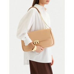 Torebka GINO ROSSI. Brązowe torebki klasyczne Gino Rossi, bez wzorów, bez dodatków. Za 329.99 zł.