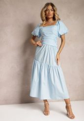 Niebieska Sukienka z Marszczeniem i Wiskozą Ozdobiona Bufiastymi Rękawami i Falbanką Monvia. Niebieskie sukienki Renee, na co dzień, l, bez wzorów, z wiskozy, eleganckie, bez kołnierzyka, bez ramiączek, maxi, dopasowane. Za 119.99 zł.