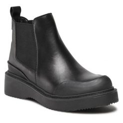 Sztyblety Lasocki. Czarne botki Lasocki, bez wzorów, bez obcasa, na płaskiej podeszwie, bez zapięcia. Za 269.99 zł.