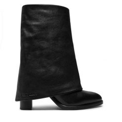 Kozaki See By Chloé. Czarne kozaki See By Chloé, bez obcasa, na słupku, bez zapięcia. Za 2,349.00 zł.