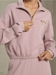 Bluza ze stójką - różowy. Czerwone bluzy Sinsay, l, bez wzorów, z dzianiny, bez kaptura. Za 59.99 zł.