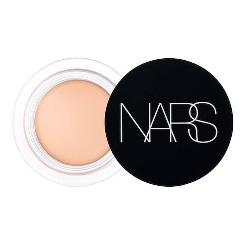 Nars - Soft Matte Complete Concealer - Korektor Cieni Pod Oczami - Vanilla (6,2 g) - Dla Kobiet. Korektory NARS. Za 195.00 zł.