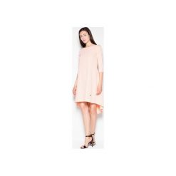 Sukienka VT073 Róż. Czerwone sukienki Venaton, na imprezę, xl, bez wzorów, z asymetrycznym kołnierzem, bez ramiączek, asymetryczne. Za 149.00 zł.