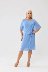 Sukienka Estelle w błękitnym kolorze - zwiewna szyfonowa kreacja PLUS SIZE XXL OVERSIZE JESIEŃ. Niebieskie sukienki Moda Size Plus Iwanek, na imprezę, na jesień, l, bez wzorów, z elastanu, eleganckie, z asymetrycznym kołnierzem, plus size, bez ramiączek, midi, asymetryczne. Za 379.90 zł.