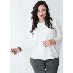 Bluzka Ida koraliki OVERSIZE MODA XXL. Zielone bluzki Moda Size Plus Iwanek, xxl, z aplikacjami, z elastanu, biznesowe, bez kołnierzyka, bez ramiączek. Za 109.90 zł.