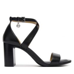 Sandały MICHAEL Michael Kors. Czarne kozaki MICHAEL Michael Kors, bez obcasa, na słupku, bez zapięcia. Za 699.99 zł.