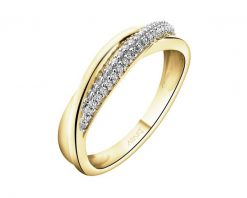 Pierścionek z żółtego złota z diamentami - 0,12 ct - próba 585. Żółte pierścionki Apart, z diamentem, złote. Za 2,890.00 zł.