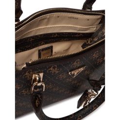 Torebka Guess. Brązowe torebki klasyczne Guess, z aplikacjami, bez dodatków. Za 639.99 zł.