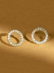 OR ÉCLAT Złote kolczyki-wkrętki "Moon" z cyrkoniami rozmiar: onesize. Białe kolczyki OR ÉCLAT, z cyrkonią, złote. Za 347.99 zł.