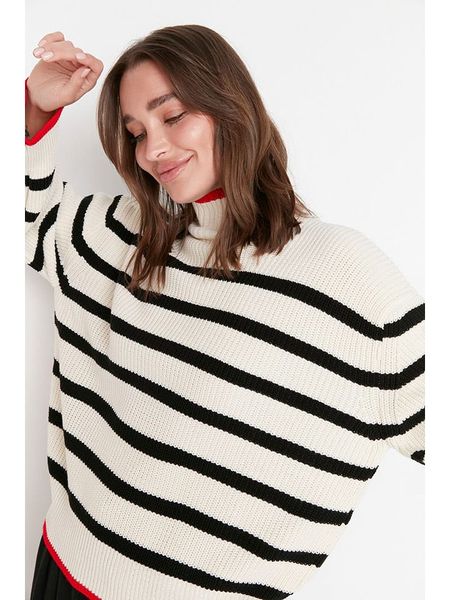 Trendyol Sweter w kolorze kremowo-czarnym rozmiar: XL. Brązowe swetry Trendyol, xl, bez wzorów, ze splotem, bez ramiączek. Za 78.99 zł.