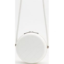 Okrągły kuferek - Biały. Kufry i kosmetyczki Reserved. Za 119.99 zł.