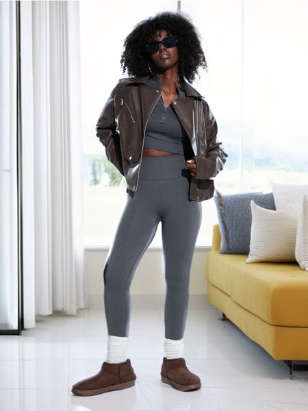 Legginsy - szary. Szare legginsy Sinsay, l, bez wzorów, z podwyższonym stanem. W wyprzedaży za 29.99 zł.