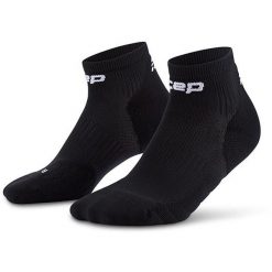 Damskie skarpety kompresyjne do biegania sportowe za kostkę Core Run CEP. Czarne skarpety CEP, bez wzorów, z elastanu. Za 79.00 zł.