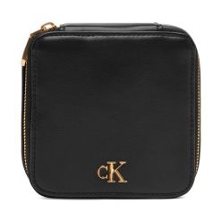 Portfel Calvin Klein. Czarne portfele Calvin Klein, bez wzorów. Za 249.99 zł.