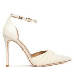 Szpilki Marciano Guess. Szpilki Marciano Guess, z aplikacjami, bez obcasa, na szpilce, bez zapięcia. Za 1,129.00 zł.