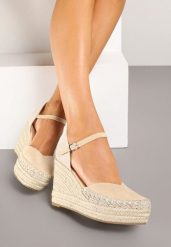 Beżowe Sandały Typu Espadryle na Plecionym Koturnie Tervanis. Brązowe sandały Renee, bez wzorów, eleganckie, bez obcasa, na koturnie, bez zapięcia. Za 109.99 zł.