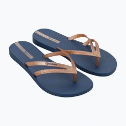 Japonki damskie Ipanema Bossa. Niebieskie klapki Ipanema, bez wzorów, bez obcasa. Za 69.99 zł.