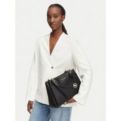 Torebka MICHAEL Michael Kors. Czarne torebki klasyczne MICHAEL Michael Kors, bez wzorów, bez dodatków. Za 1,329.00 zł.