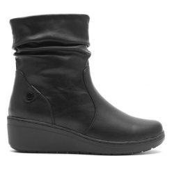 Botki Clara Barson. Czarne botki Clara Barson, bez wzorów, bez obcasa, na koturnie, bez zapięcia. Za 111.99 zł.
