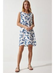 Happiness Istanbul Sukienka w kolorze biało-niebieskim rozmiar: 40. Białe sukienki Happiness Istanbul, bez wzorów, bez kołnierzyka, bez ramiączek, mini. Za 65.95 zł.