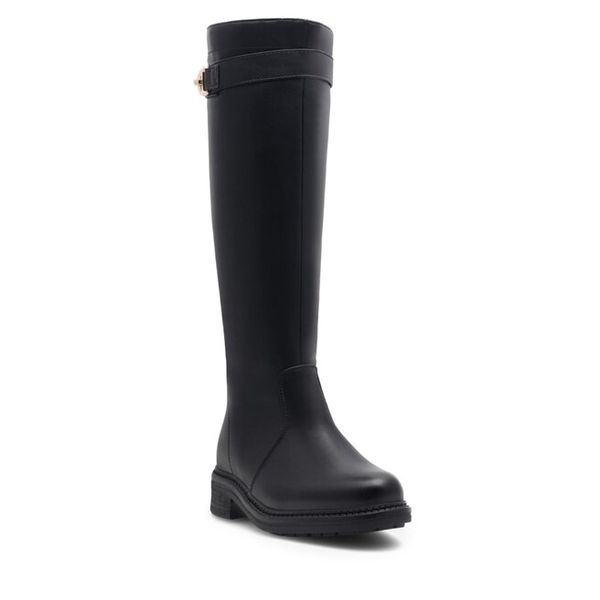 Kozaki DeeZee. Czarne kozaki DeeZee, bez obcasa, na płaskiej podeszwie, bez zapięcia. Za 135.99 zł.