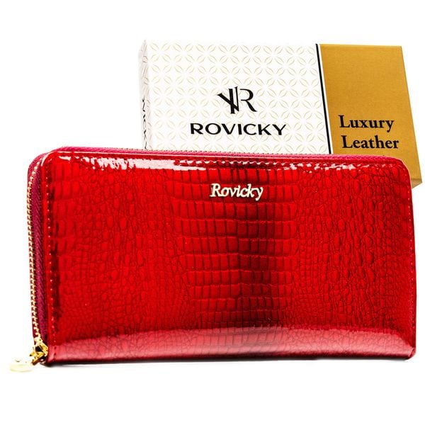 Lakierowany portfel w typie piórnika ze skóry naturalnej w czerwonym kolorze zamykany na suwak RH-25-1-RS Rovicky. Czerwone portfele ROVICKY, bez wzorów, z lakierowanej skóry. Za 95.99 zł.