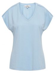 &Co Woman Koszulka "Mila" w kolorze błękitnym rozmiar: XS. Niebieskie bluzki &Co Woman, xs, bez wzorów, bez kołnierzyka, bez ramiączek. Za 75.16 zł.